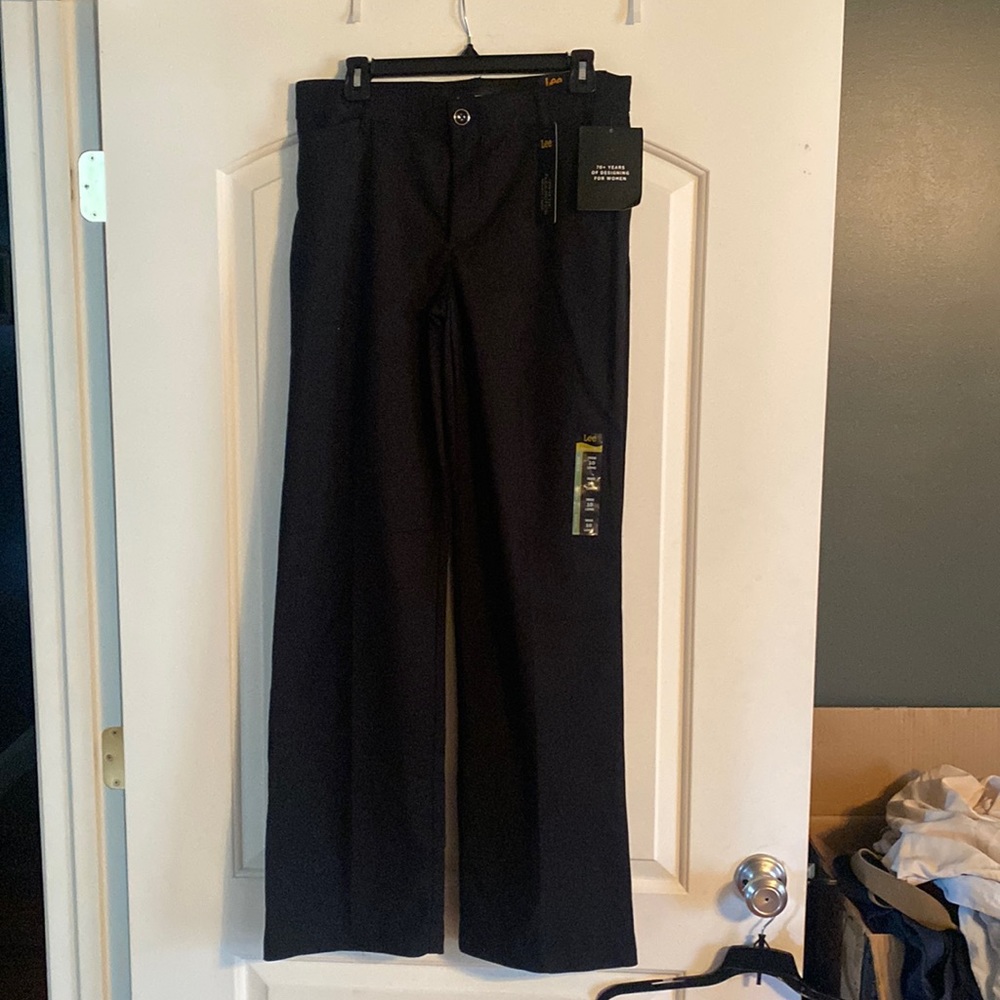 Women’s trousers